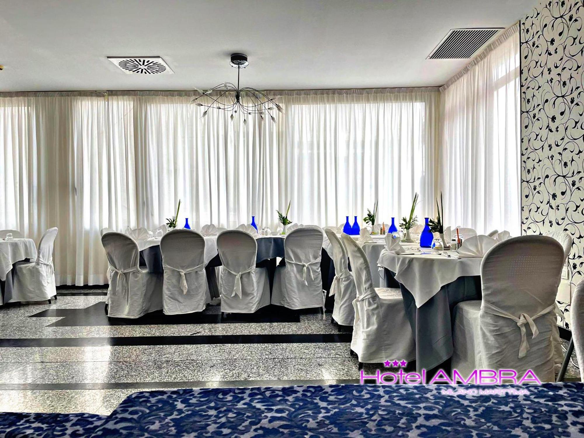 Hotel Ambra Milano Marittima Bagian luar foto