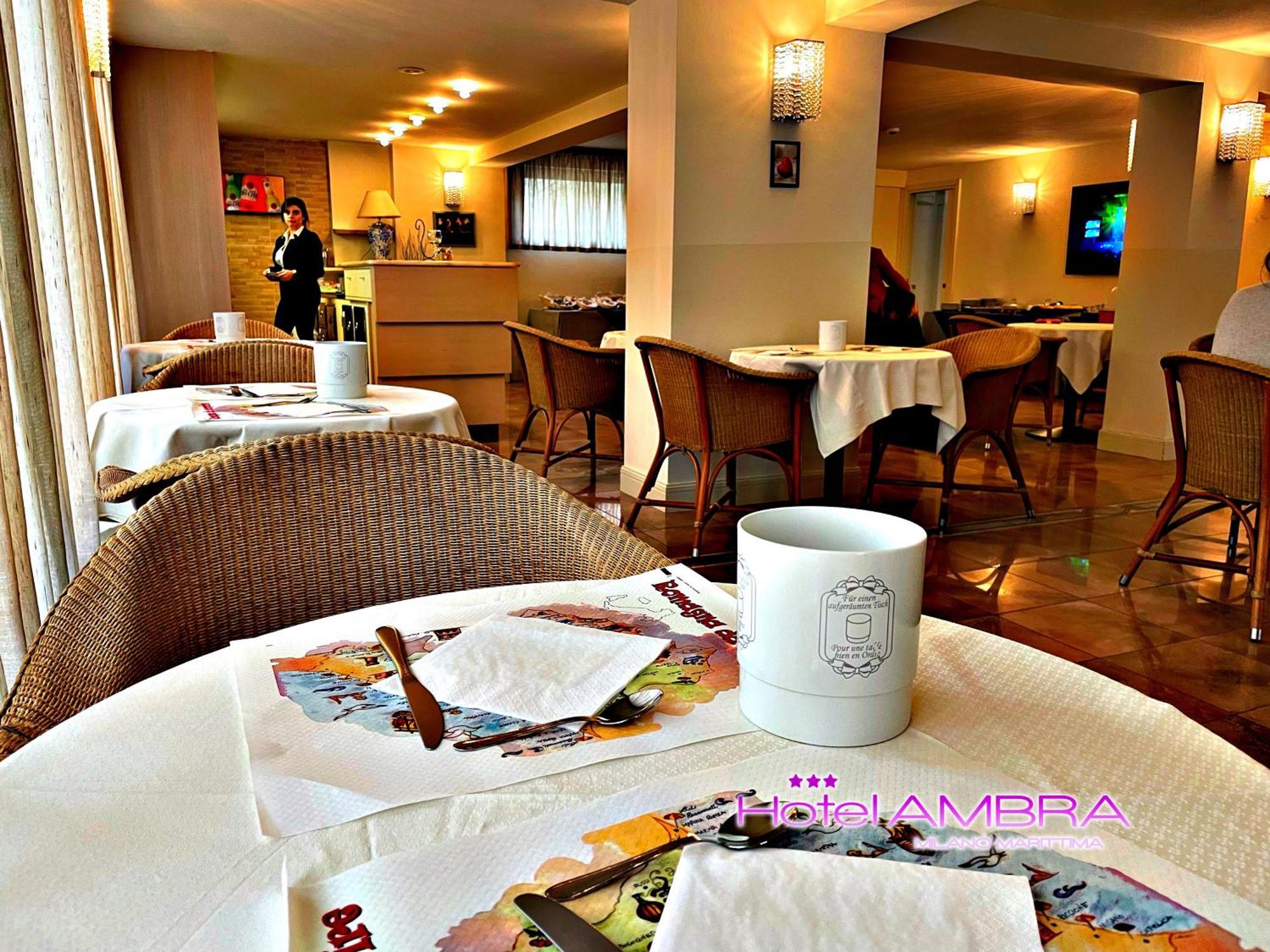 Hotel Ambra Milano Marittima Bagian luar foto